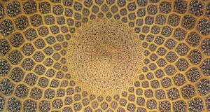 سقف مسجد شیخ لطف الله